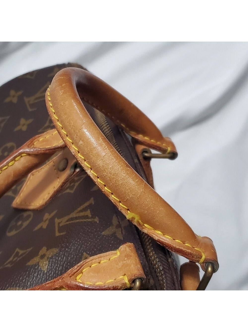 Louis Vuitton Speedy 40 Travel Top Handle Bag - Picture 13 of 16